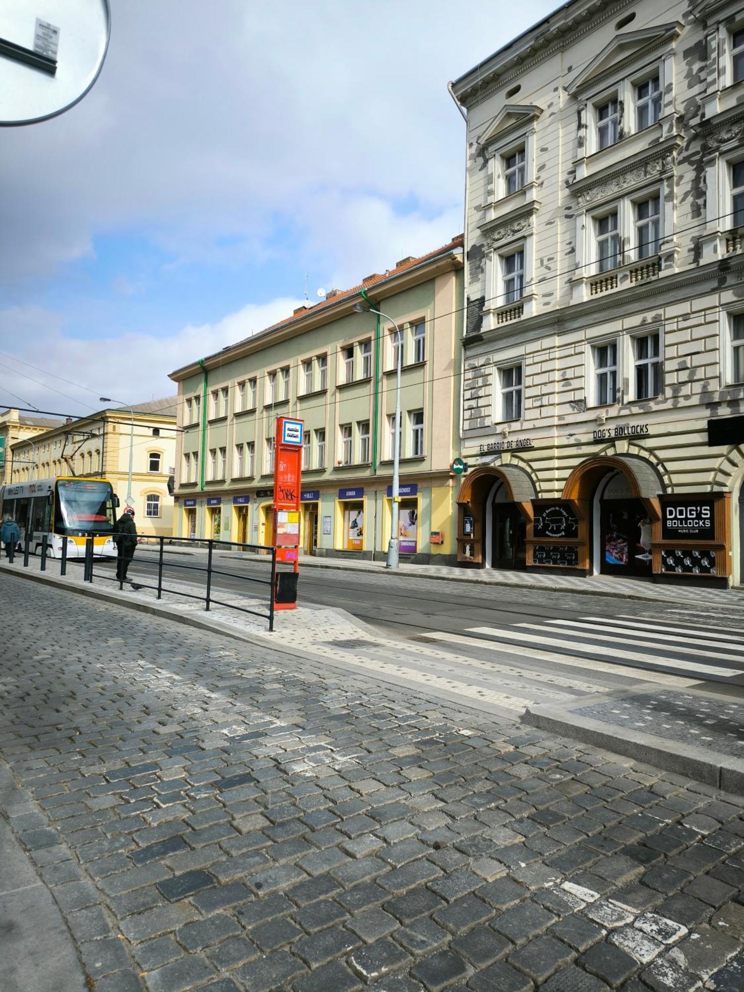 Appartamento Valentinka Minutes Away From Charles Bridge Praga Esterno foto